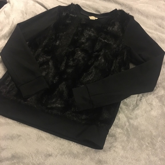 Club Monaco Faux Fur Sweatshirt - Picture 2 of 4